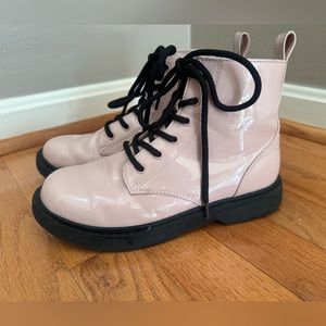 Art Class Lace-Up Pink Combat Boots Size Youth 4Y